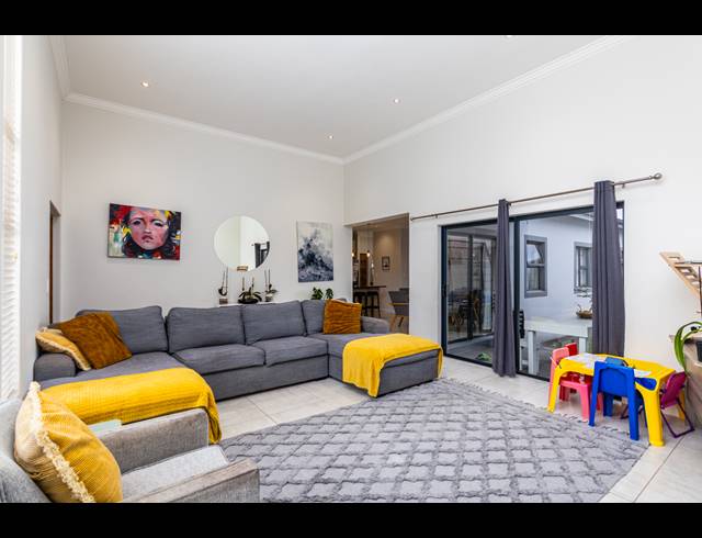 3 BEDROOM FREESTANDING FOR SALE IN PARKLANDS NORTH